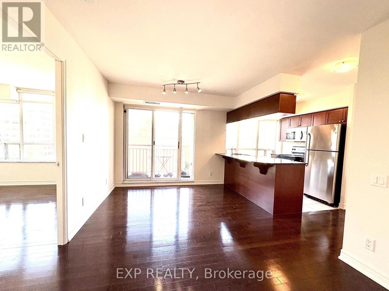 1101 - 60 St Clair Avenue W, Toronto, Ontario  M4V 1M7 - Photo 3 - C12409203