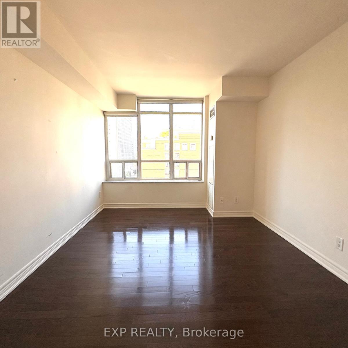 1101 - 60 St Clair Avenue W, Toronto, Ontario  M4V 1M7 - Photo 7 - C12409203