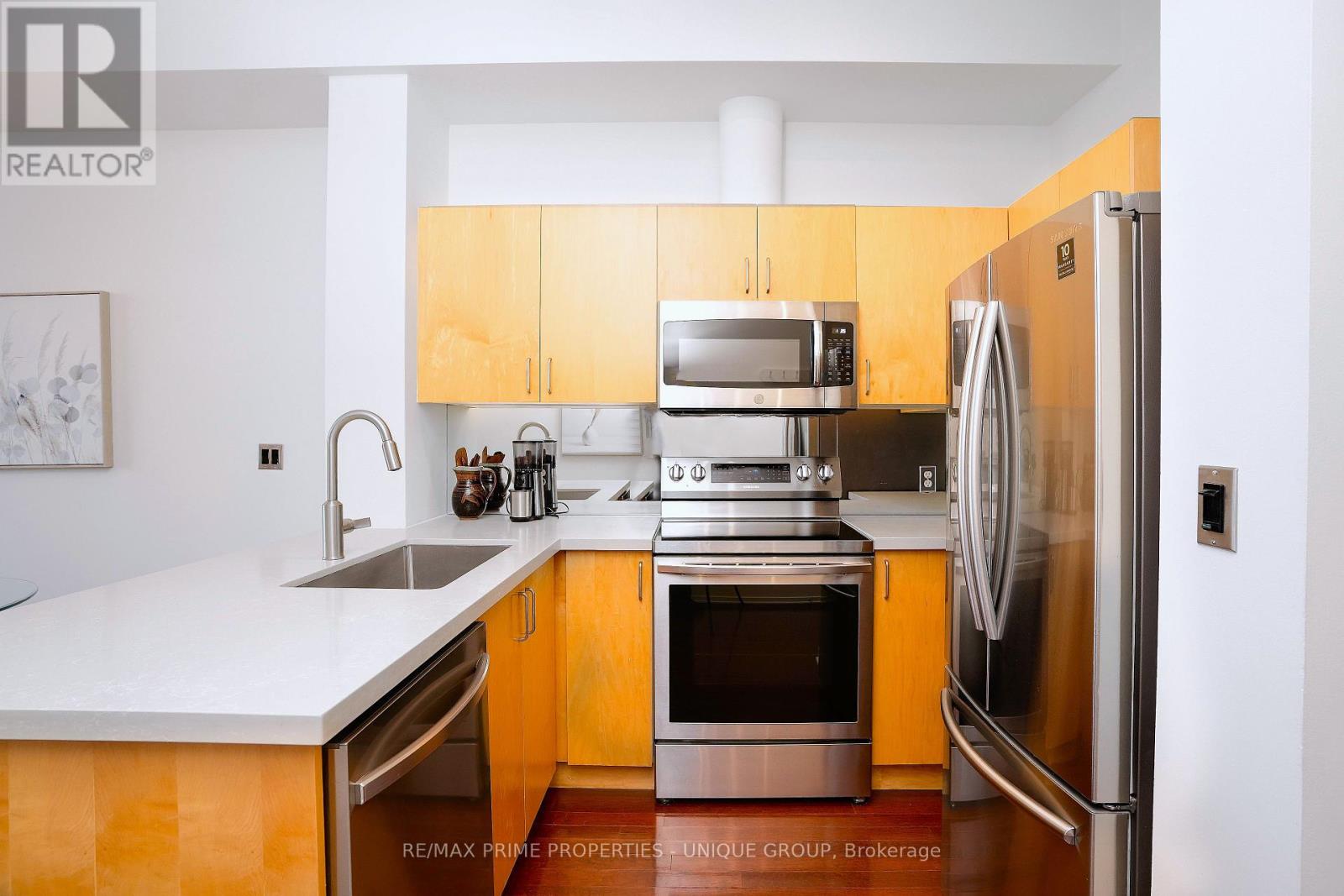 923 - 388 Richmond Street W, Toronto (Waterfront Communities), Ontario  M5V 3P1 - Photo 13 - C12409209