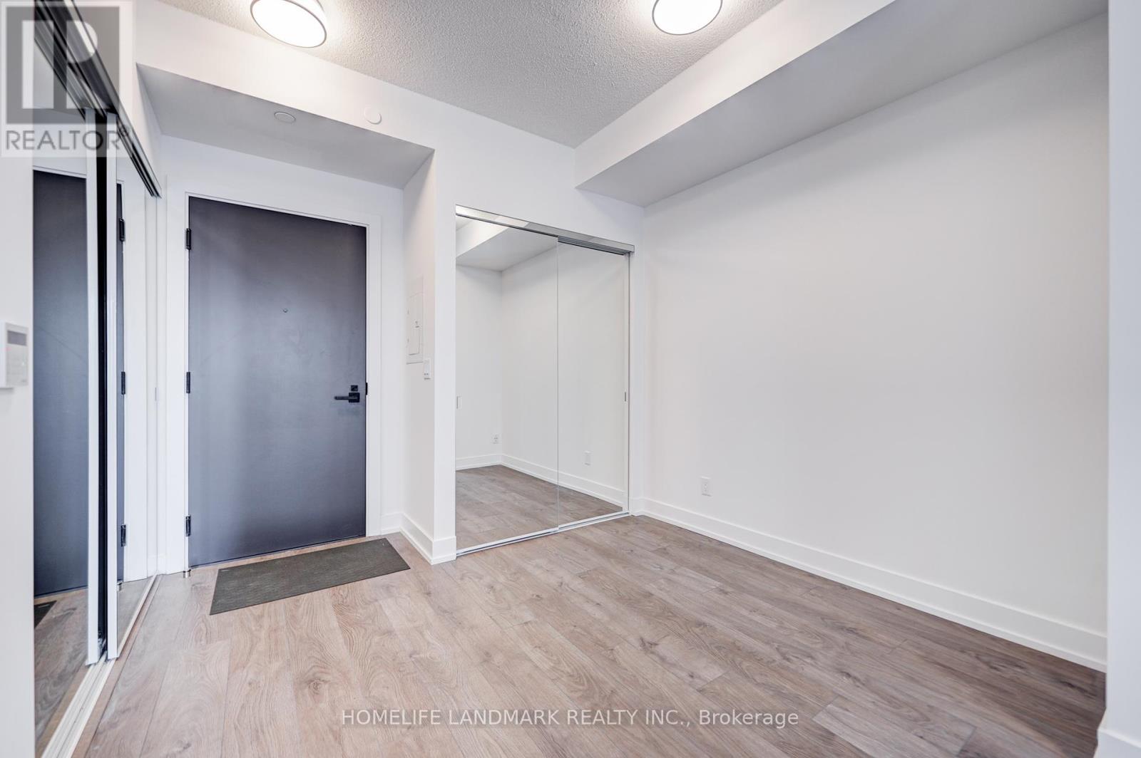 1201 - 25 Adra Grado Way, Toronto, Ontario  M2J 0H6 - Photo 8 - C12409220