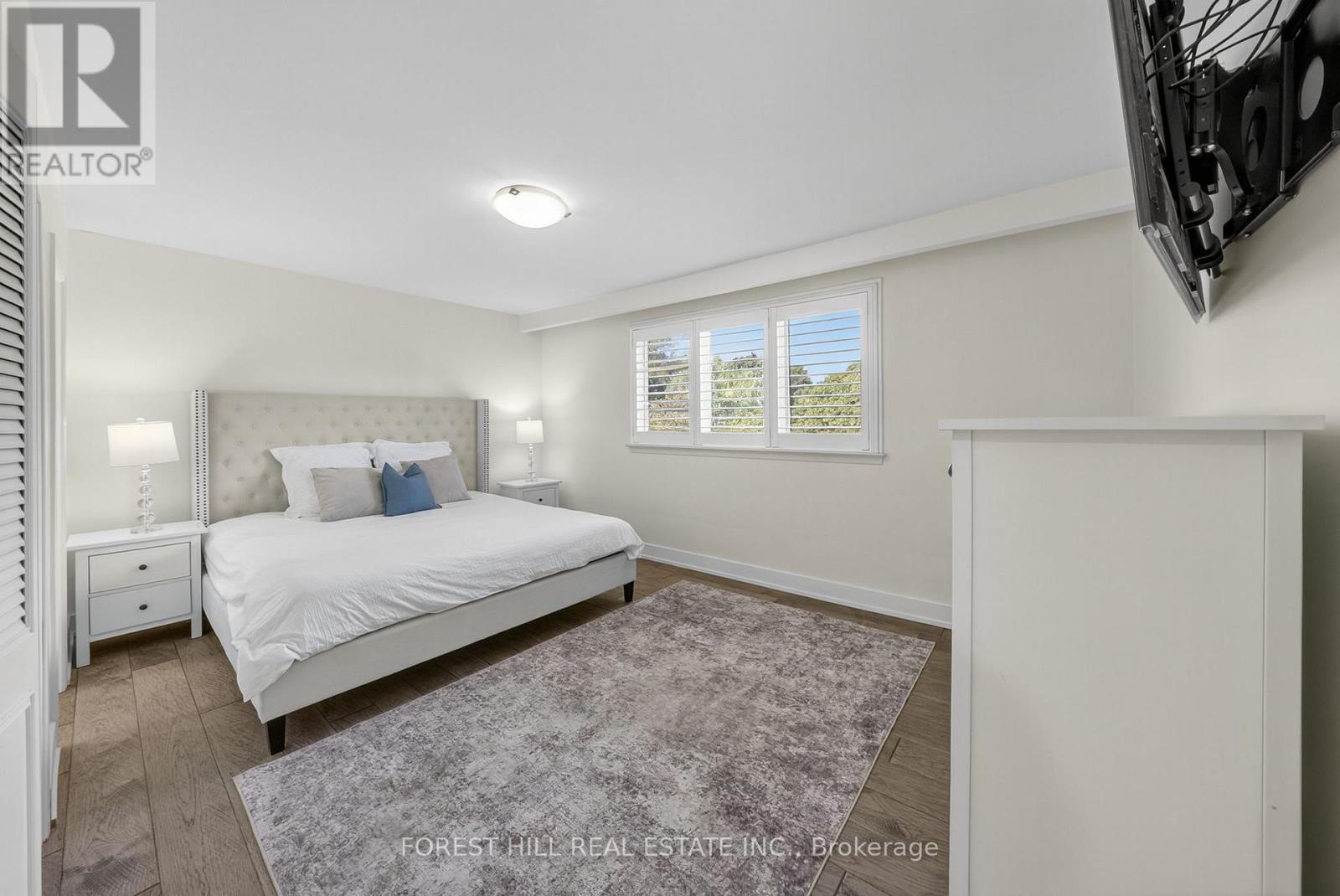 37 Cherry Post Crescent, Toronto, Ontario  M9C 2J9 - Photo 24 - W12409069
