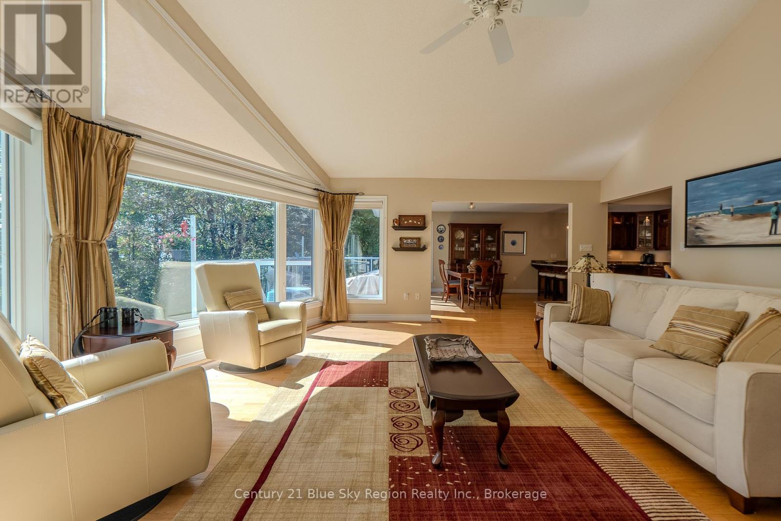 101 Marine Drive, Callander, Ontario  P0H 1H0 - Photo 18 - X12409268