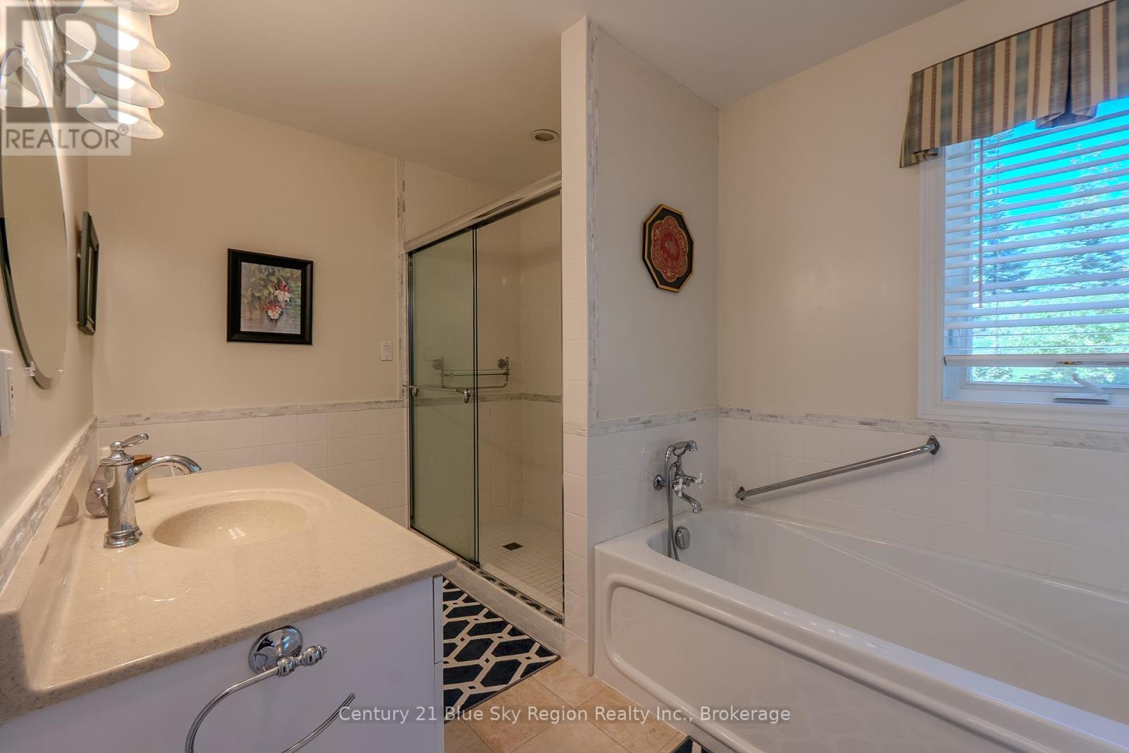 101 Marine Drive, Callander, Ontario  P0H 1H0 - Photo 25 - X12409268