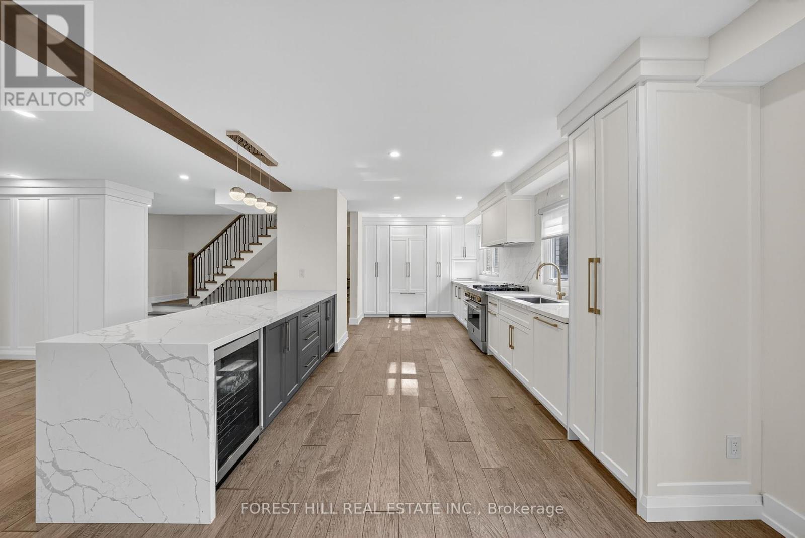 37 Cherry Post Crescent, Toronto, Ontario  M9C 2J9 - Photo 10 - W12409069