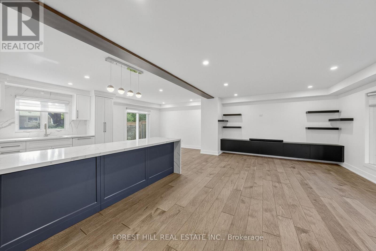 37 Cherry Post Crescent, Toronto, Ontario  M9C 2J9 - Photo 17 - W12409069