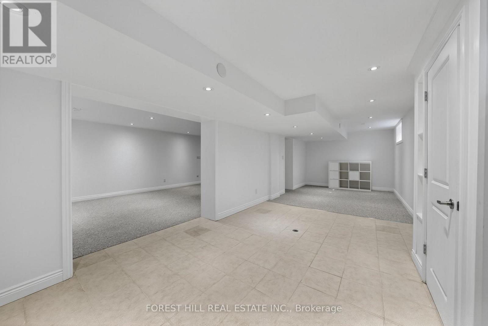 37 Cherry Post Crescent, Toronto, Ontario  M9C 2J9 - Photo 34 - W12409069