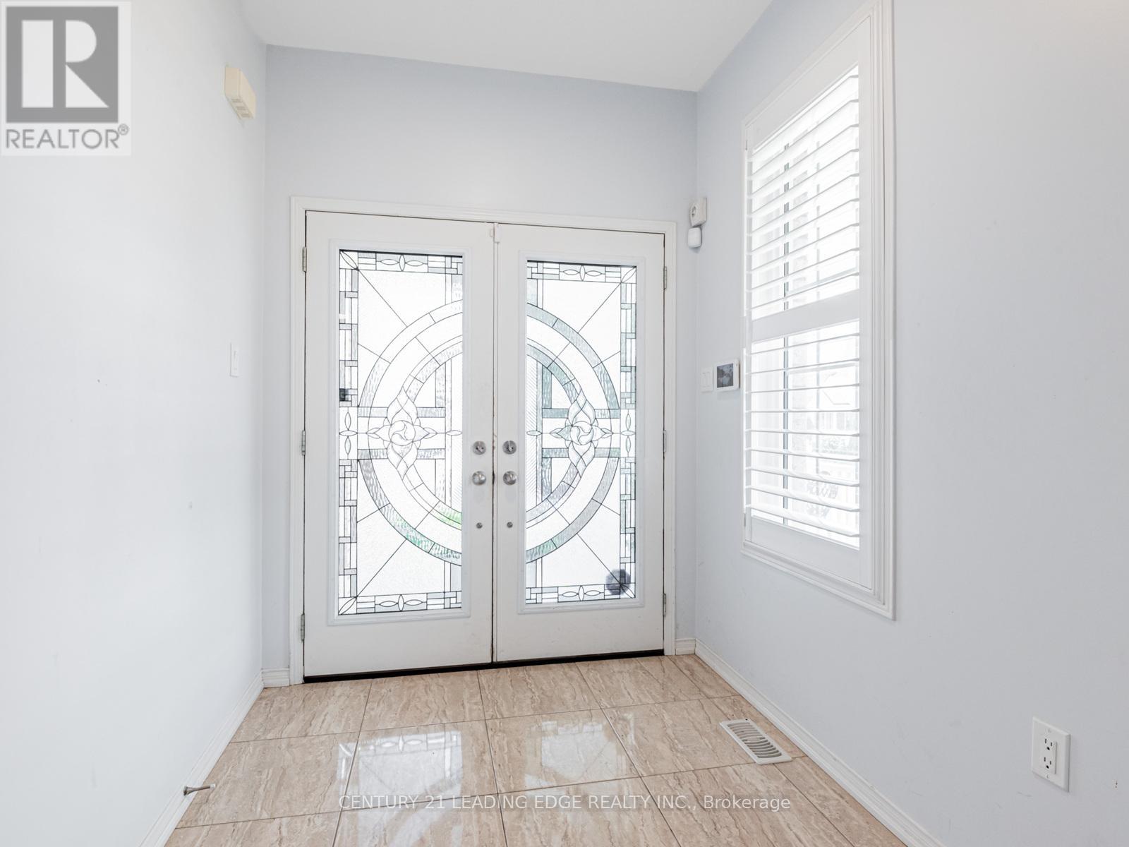 1441 Woodstream Avenue, Oshawa, Ontario  L1H 8L7 - Photo 3 - E12409182