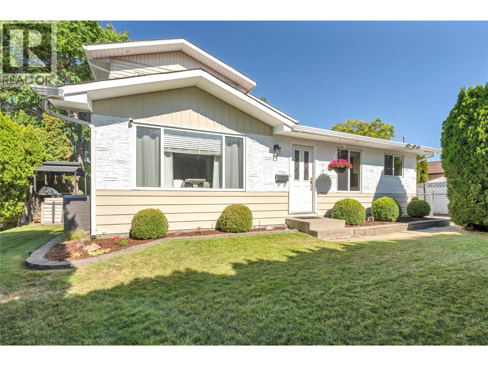 2509 Cornwall Drive, Penticton, British Columbia  V2A 6R8 - Photo 29 - 10363262
