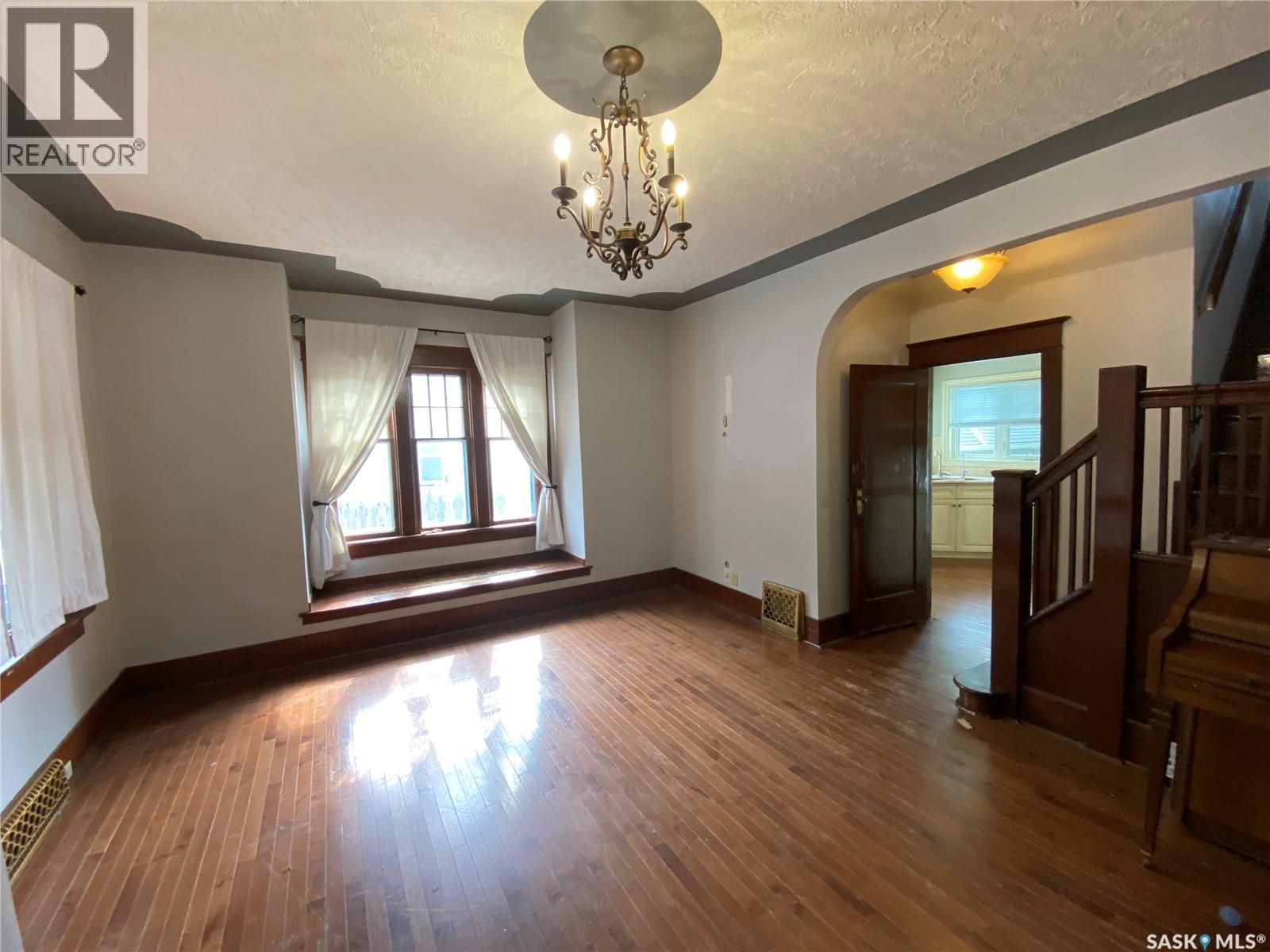 194 Second Avenue N, Yorkton, Saskatchewan  S3N 1H1 - Photo 4 - SK018555