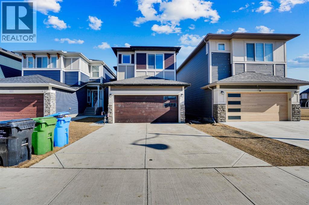 Property at 118 Homestead Park NE image 2