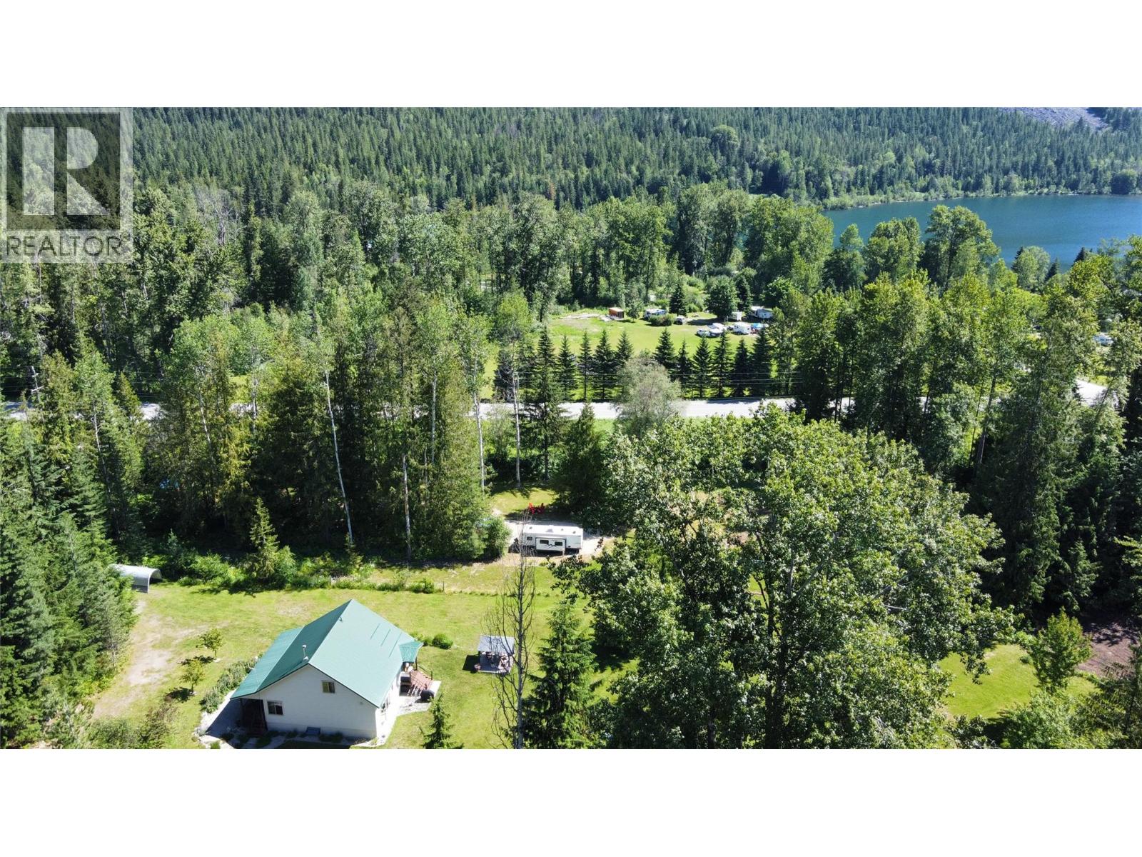 153 Wildwood Road, Summit Lake, British Columbia  V0G 1R1 - Photo 2 - 10357178