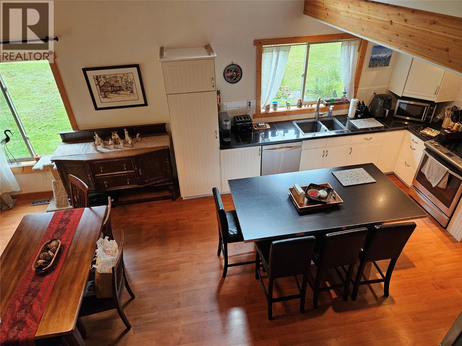153 Wildwood Road, Summit Lake, British Columbia  V0G 1R1 - Photo 7 - 10357178