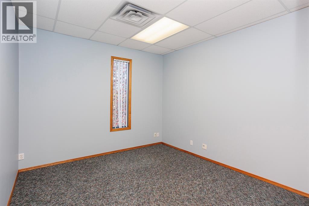 202, 4802 51 Avenue, Red Deer, Alberta  T4N 4H3 - Photo 4 - A2219510