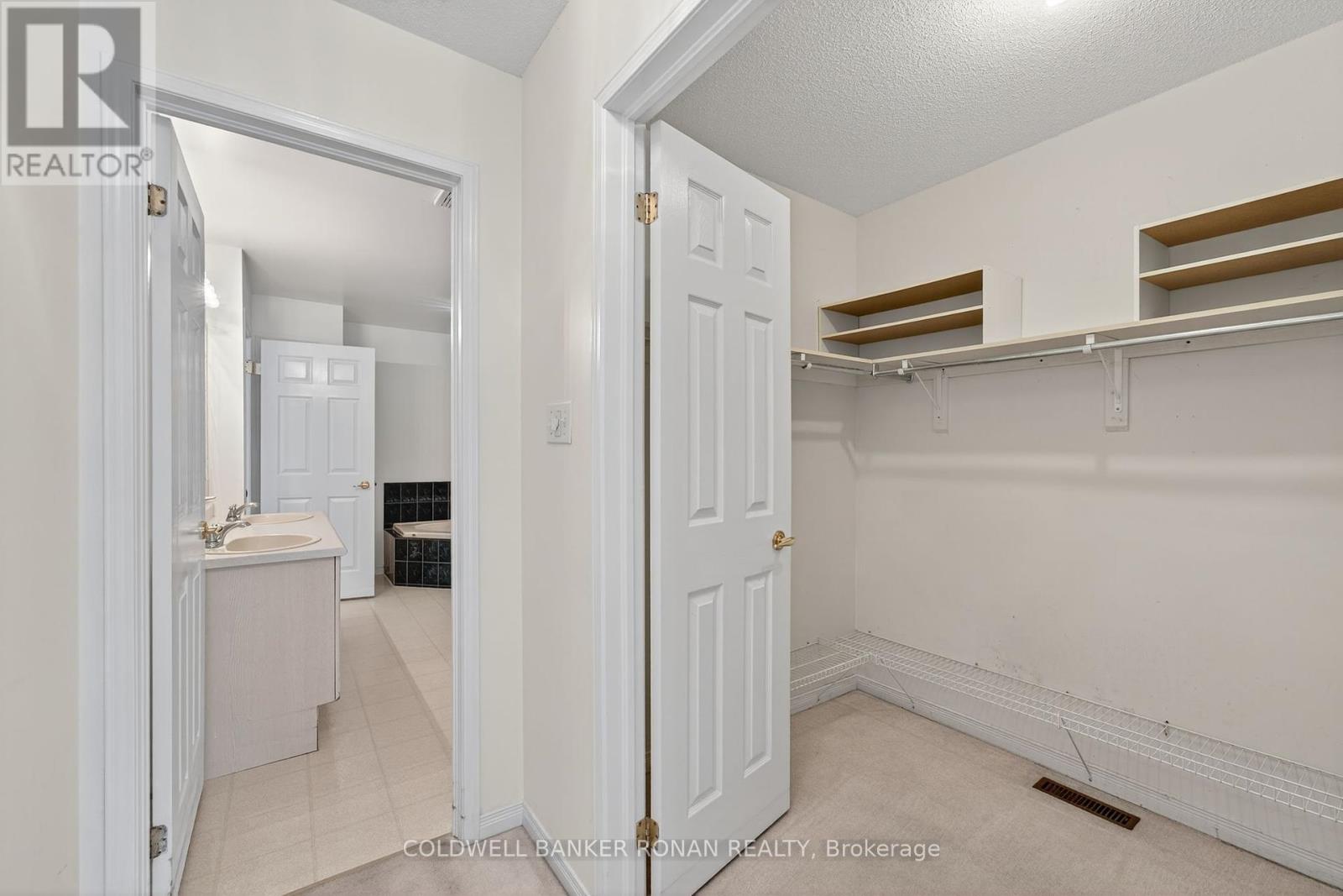 12 Glenwood Drive, New Tecumseth, Ontario  L9R 1S5 - Photo 24 - N12409149