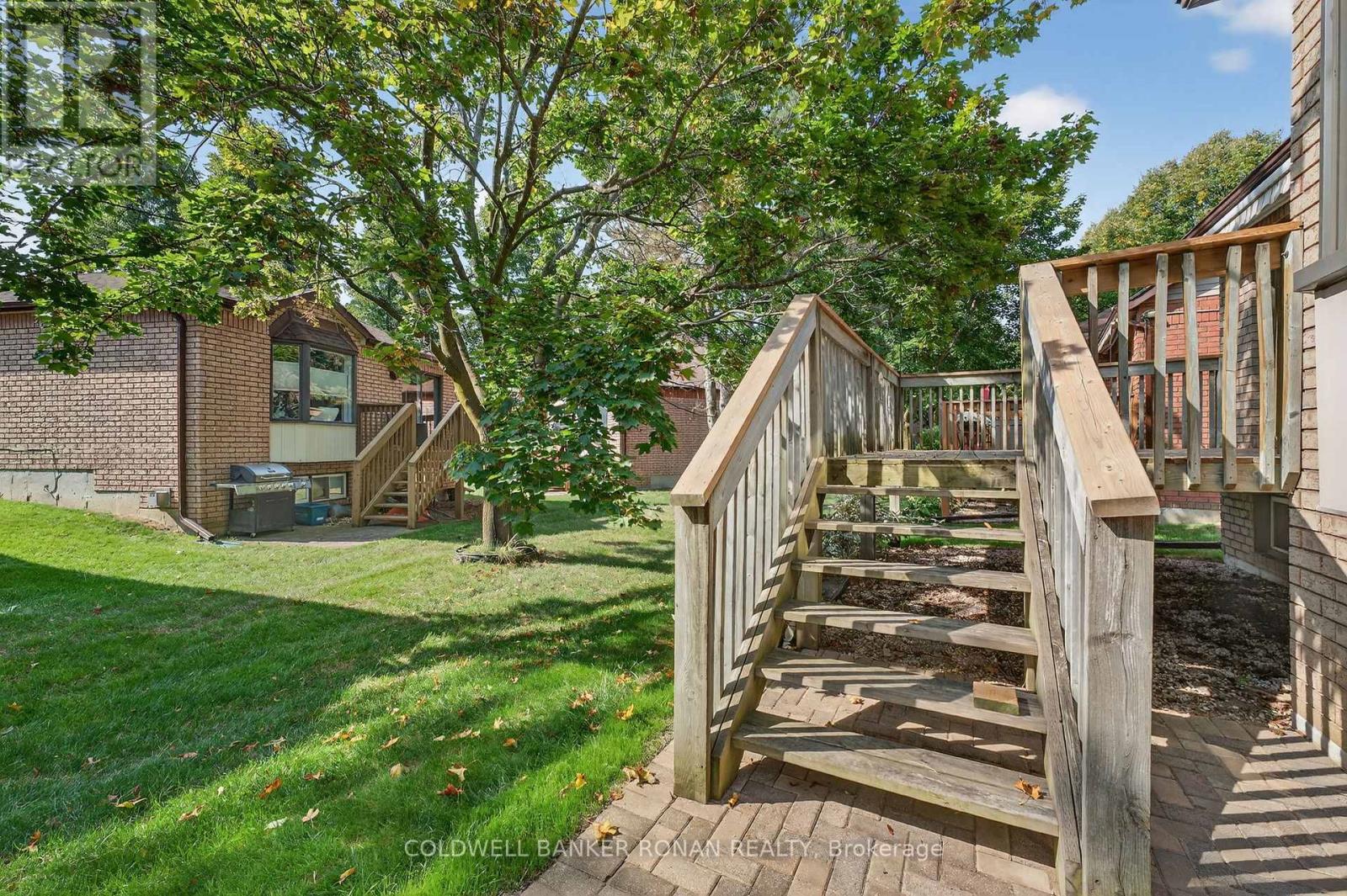 12 Glenwood Drive, New Tecumseth, Ontario  L9R 1S5 - Photo 44 - N12409149