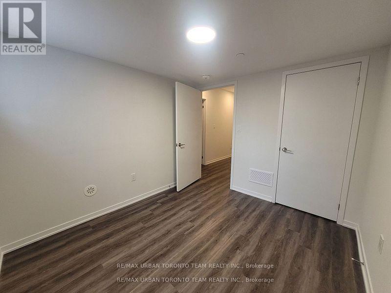 171 - 151 Honeycrisp Cres Crescent, Vaughan, Ontario  L4K 5Z8 - Photo 12 - N12409160