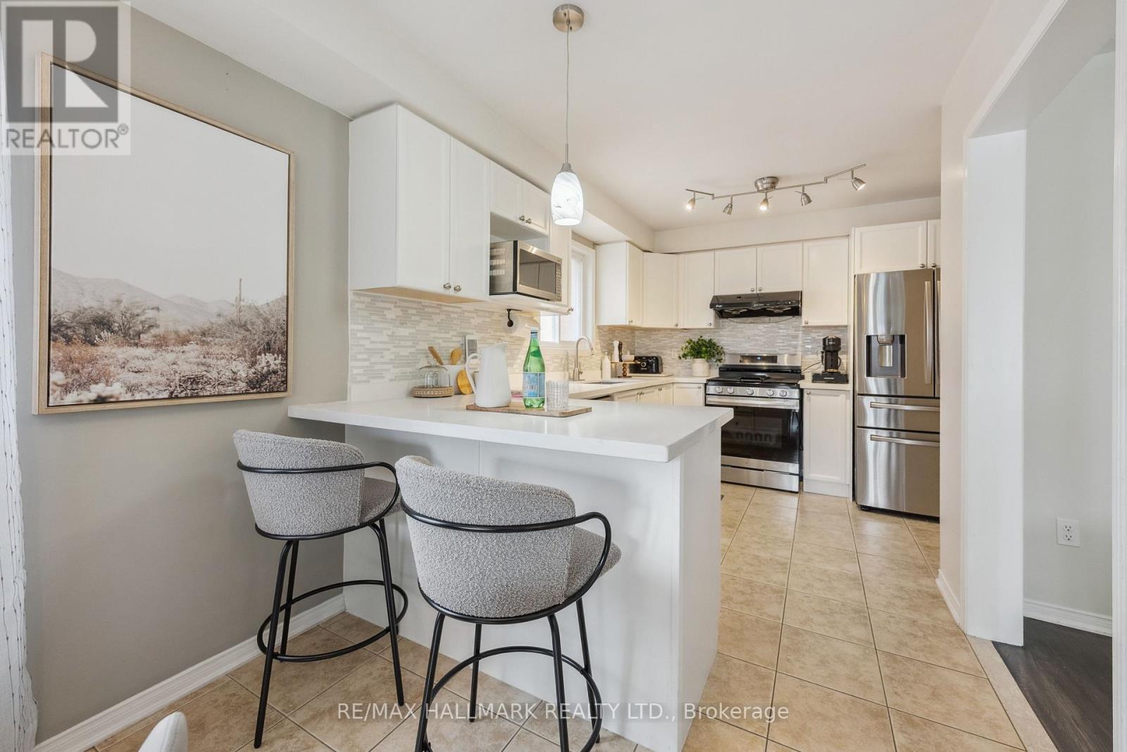 6 Calafia Street, Markham, Ontario  L6B 0H6 - Photo 15 - N12409183