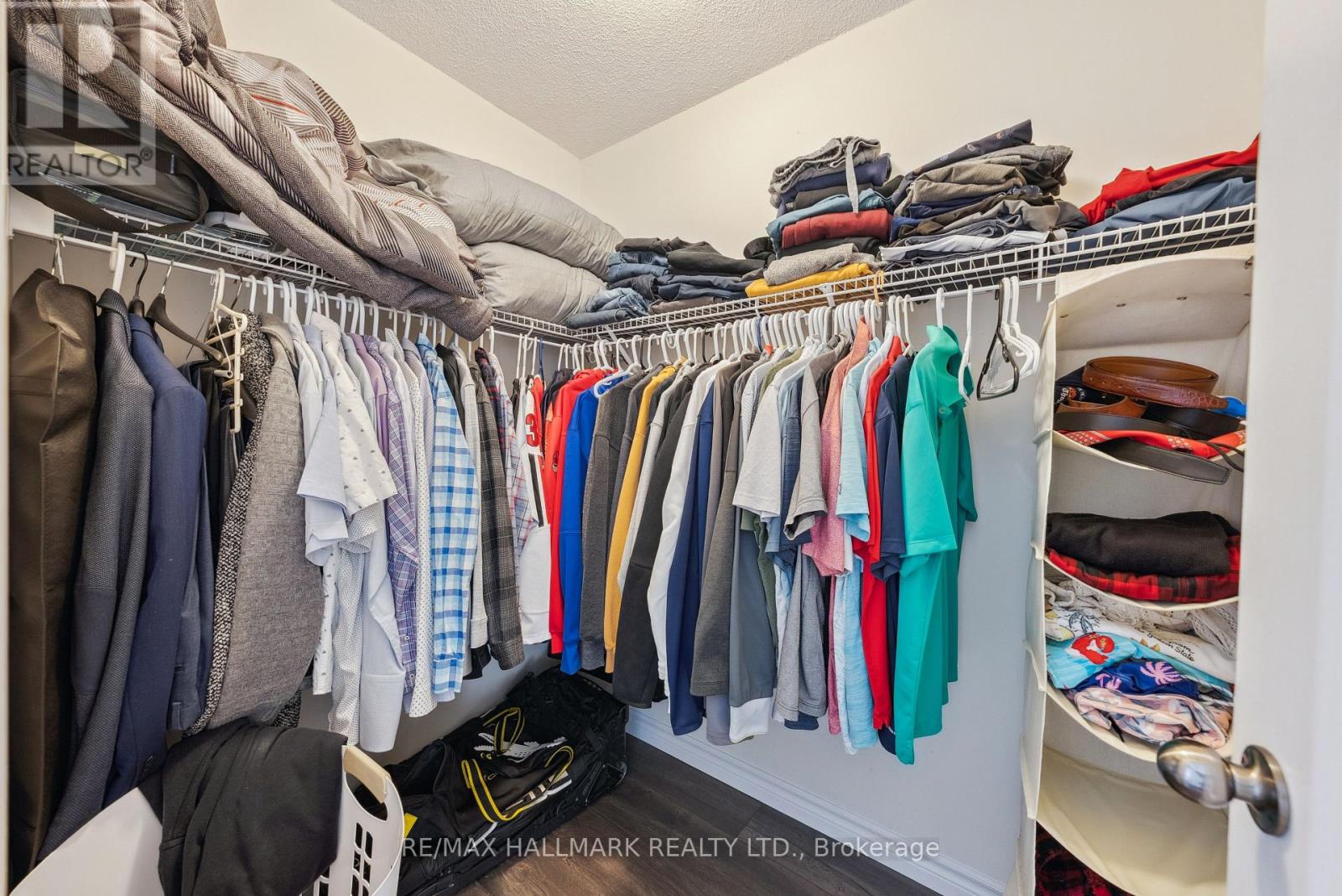 6 Calafia Street, Markham, Ontario  L6B 0H6 - Photo 33 - N12409184
