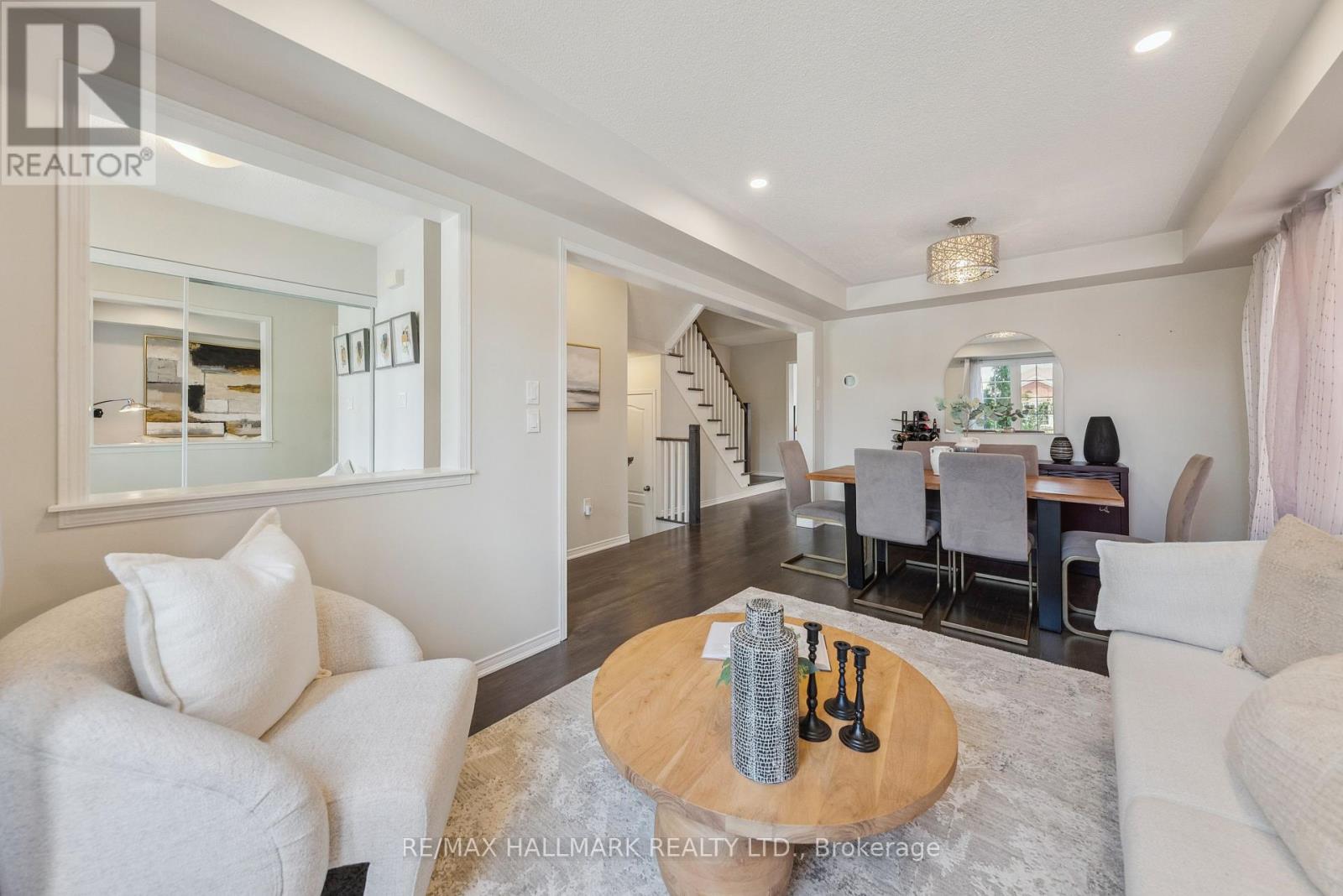 6 Calafia Street, Markham, Ontario  L6B 0H6 - Photo 9 - N12409184