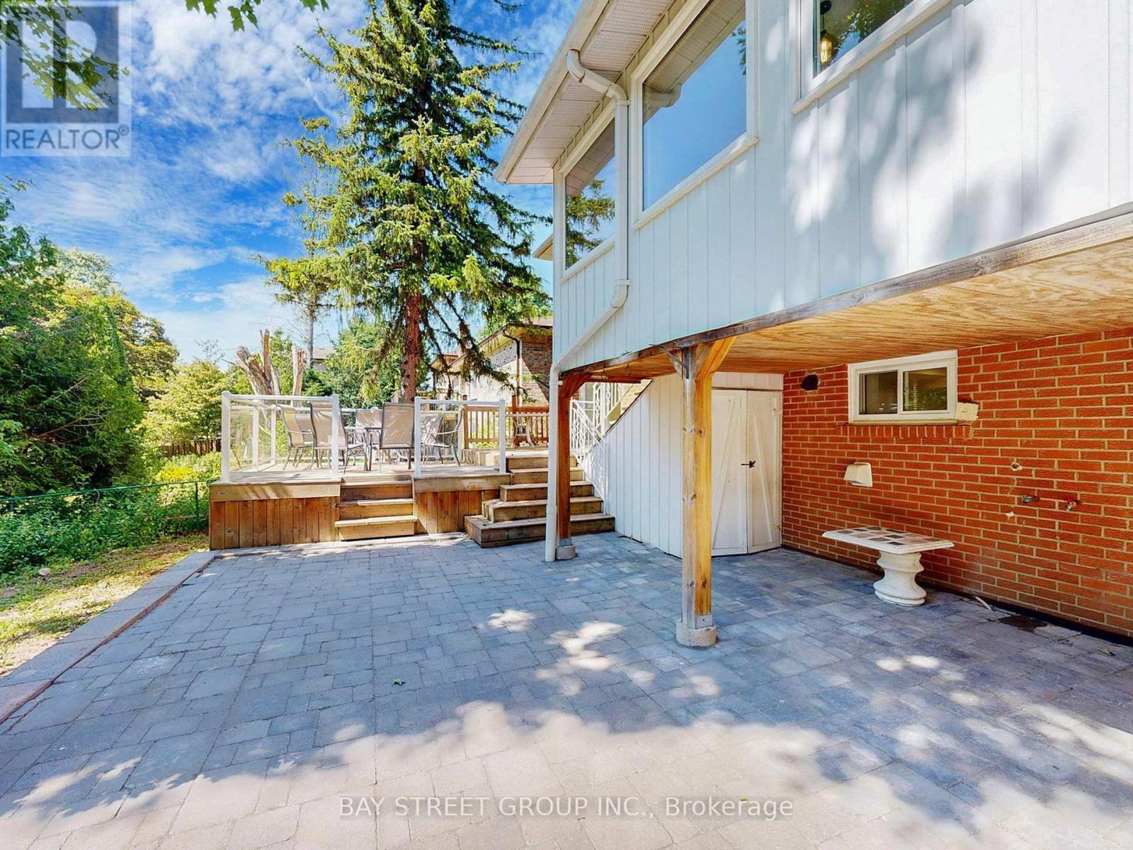 164 Norman Drive, King, Ontario  L7B 1J5 - Photo 30 - N12409197