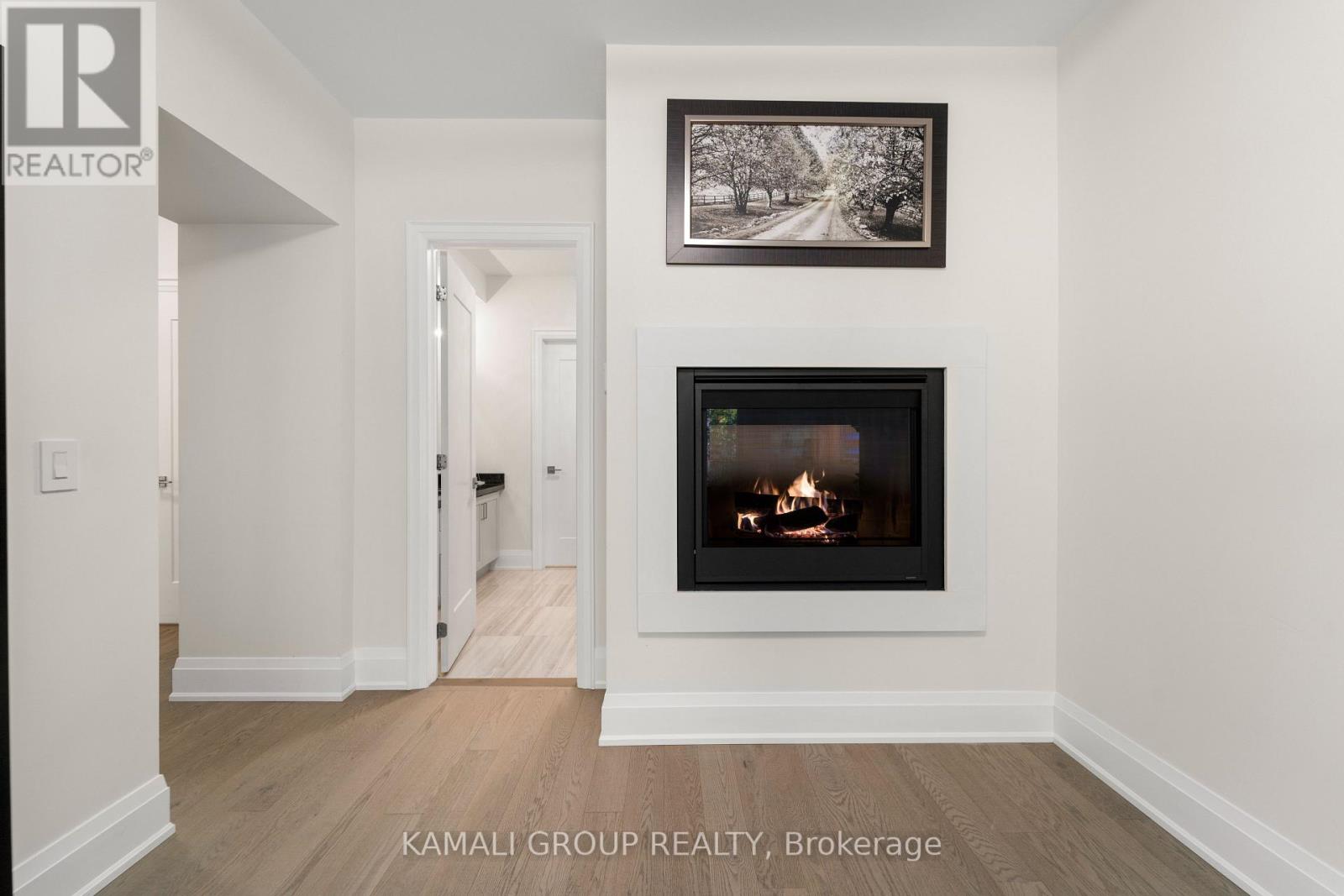 121 Milky Way Drive, Richmond Hill, Ontario  L4C 4L9 - Photo 27 - N12409217