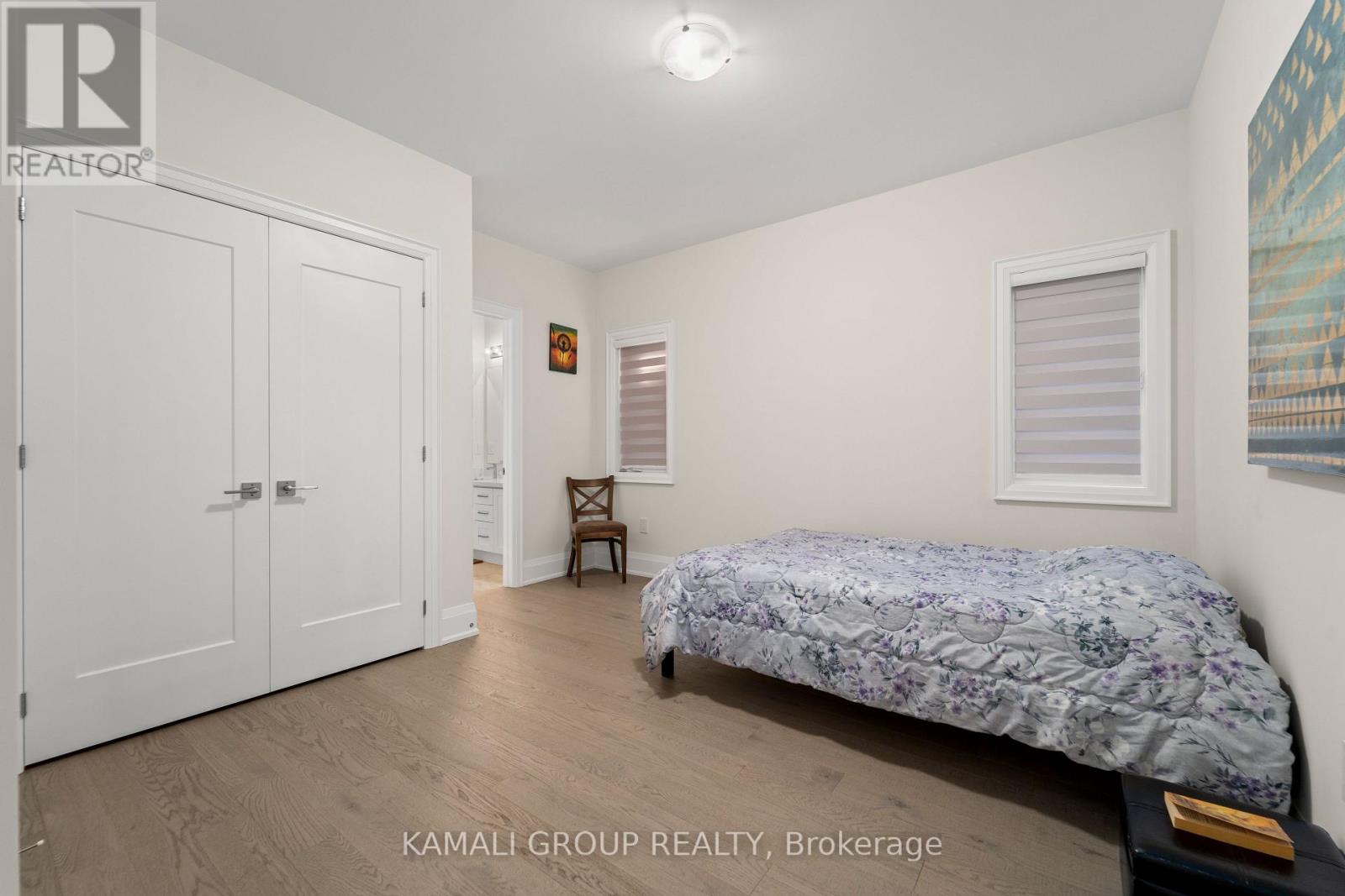 121 Milky Way Drive, Richmond Hill, Ontario  L4C 4L9 - Photo 30 - N12409217