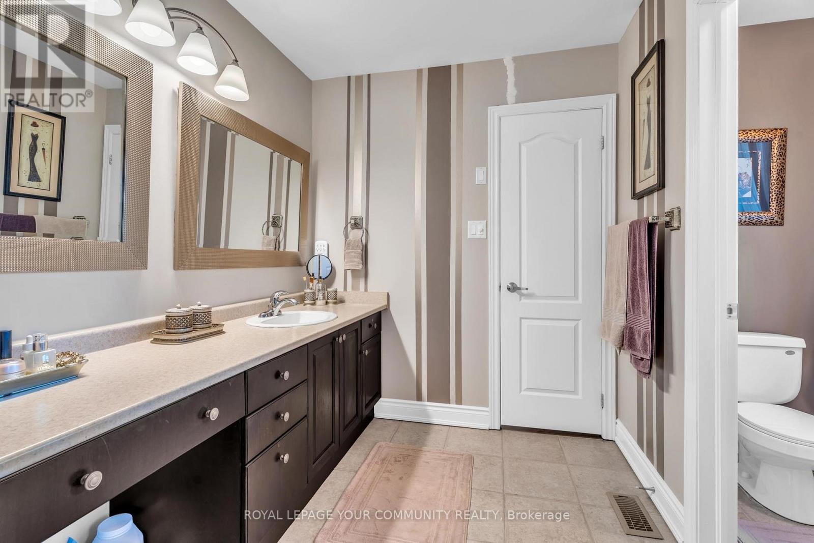 35 Vandervoort Drive, Richmond Hill, Ontario  L4E 0C7 - Photo 21 - N12409233