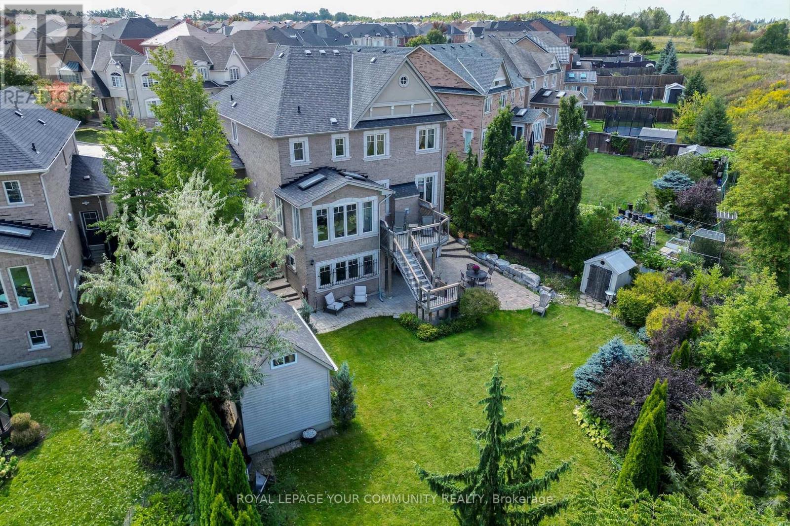35 Vandervoort Drive, Richmond Hill, Ontario  L4E 0C7 - Photo 46 - N12409233