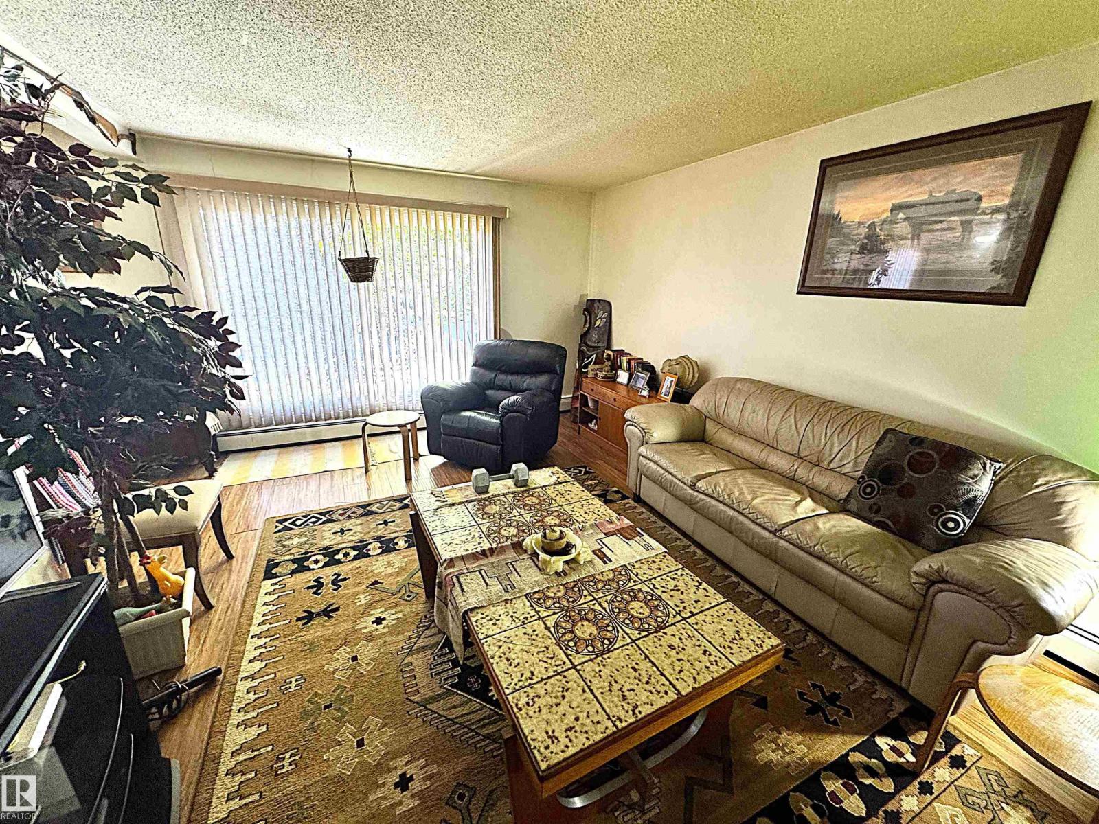 #201 10035 164 St Nw, Edmonton, Alberta  T5P 4L4 - Photo 2 - E4458114