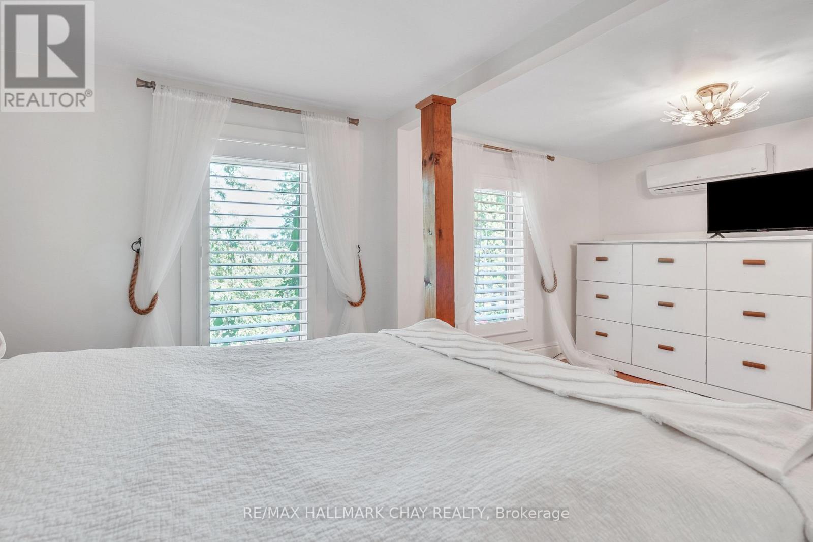 2473 Ronald Road, Springwater, Ontario  L0L 1Y0 - Photo 35 - S12409177