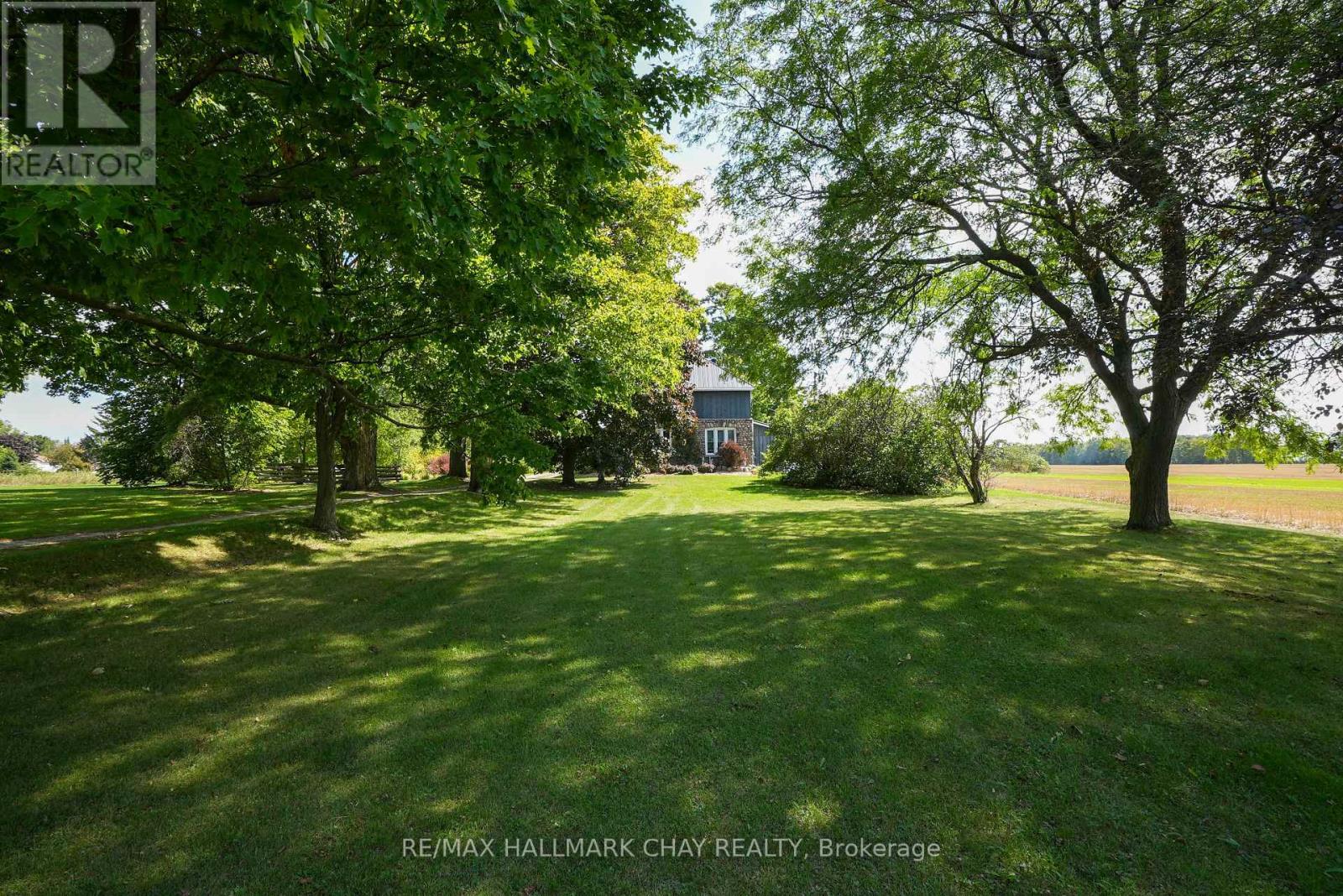 2473 Ronald Road, Springwater, Ontario  L0L 1Y0 - Photo 4 - S12409177