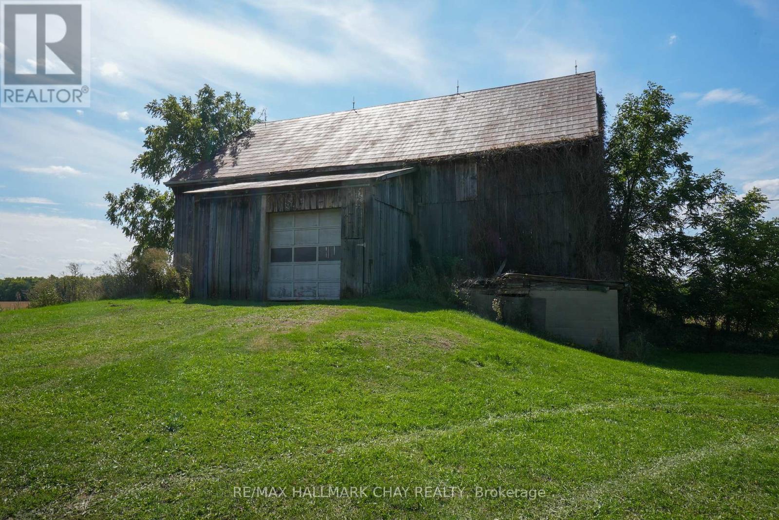 2473 Ronald Road, Springwater, Ontario  L0L 1Y0 - Photo 46 - S12409177
