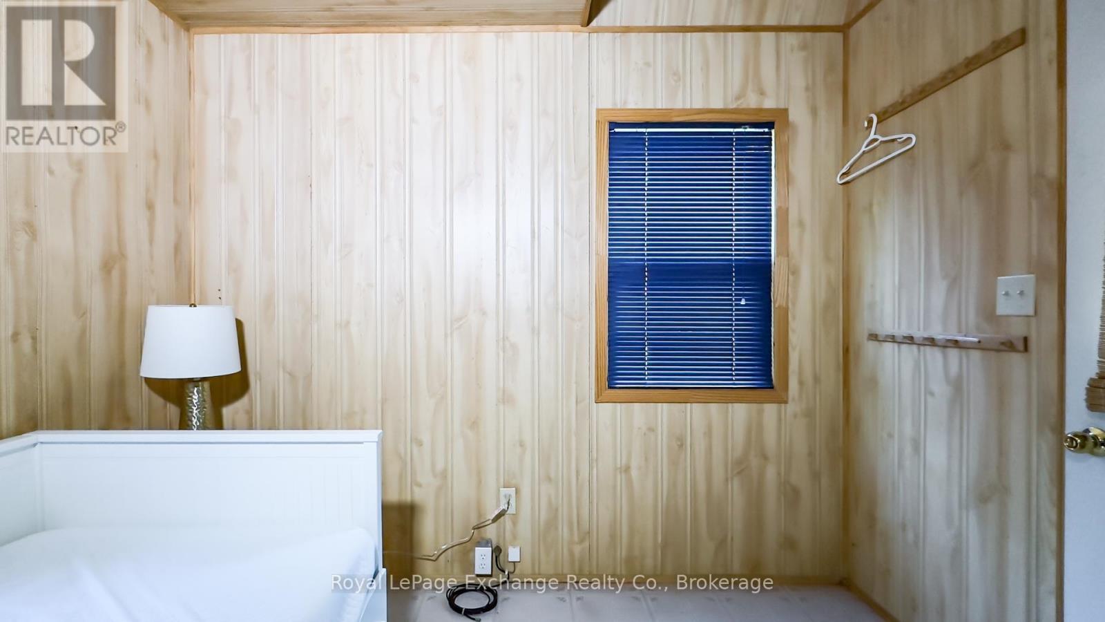 264 Goderich N, Kincardine, Ontario  N2Z 2K3 - Photo 41 - X12409387