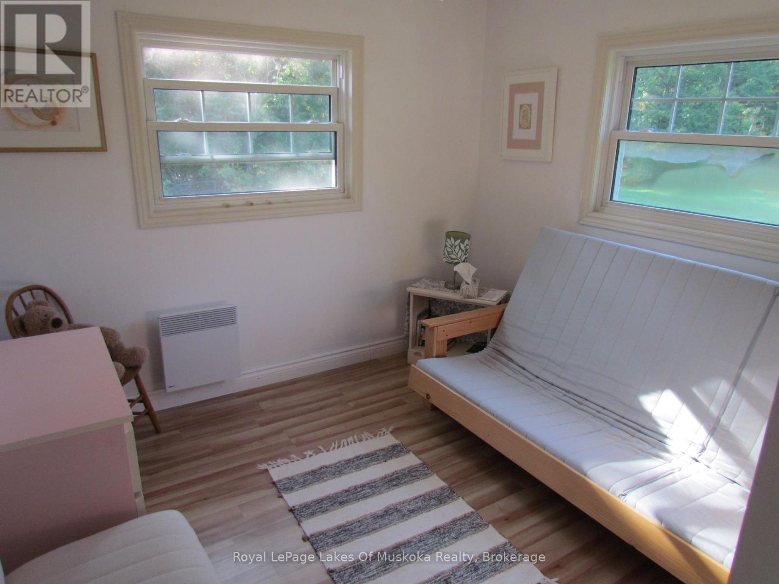 1016 Laycox Road, Gravenhurst, Ontario  P1P 0G8 - Photo 19 - X12409418