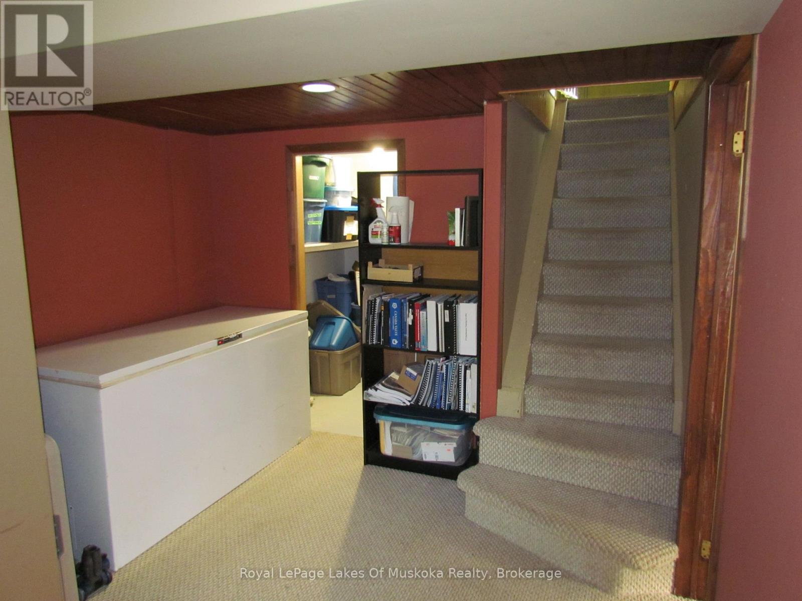 1016 Laycox Road, Gravenhurst, Ontario  P1P 0G8 - Photo 24 - X12409418