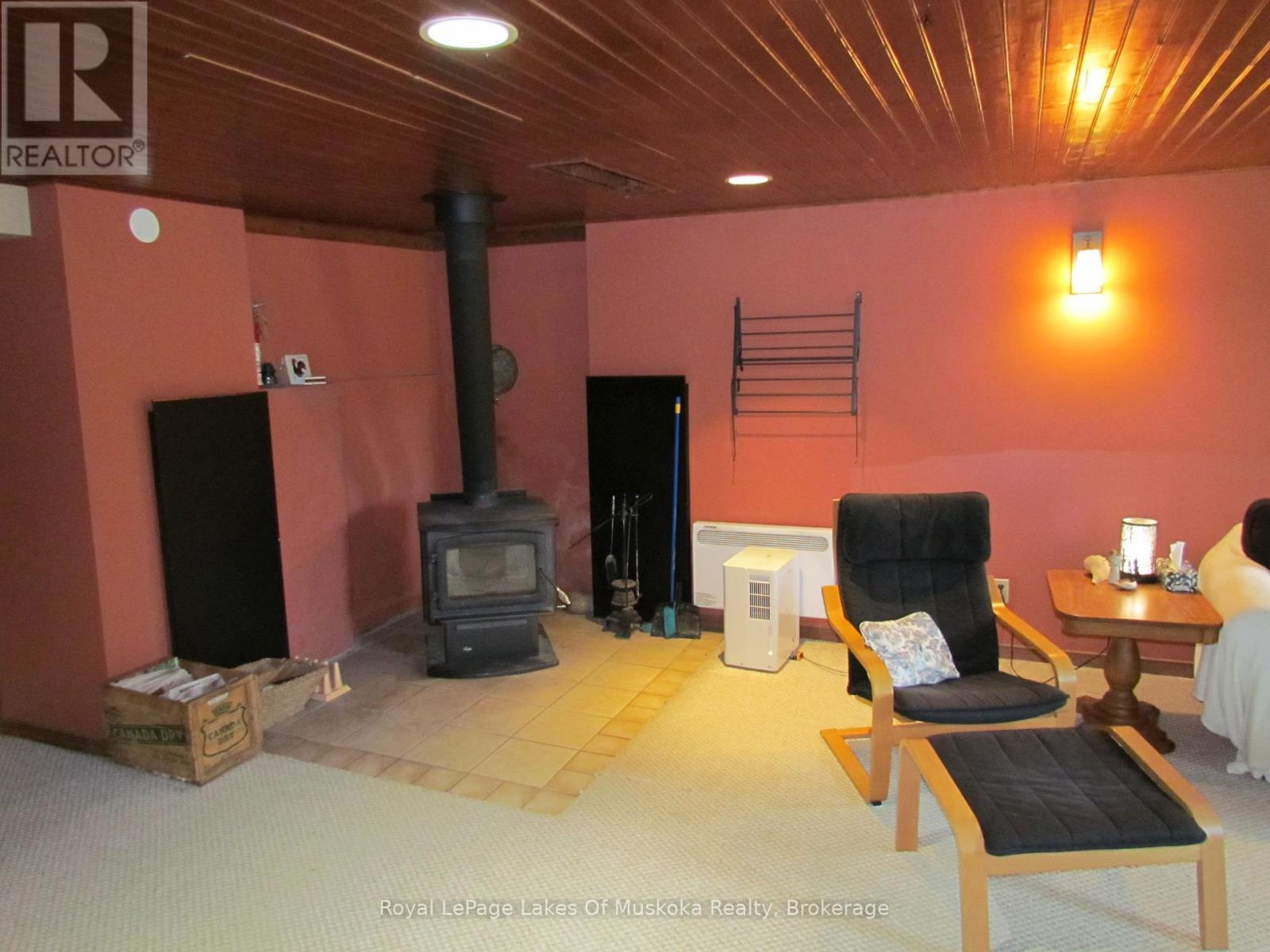 1016 Laycox Road, Gravenhurst, Ontario  P1P 0G8 - Photo 23 - X12409418