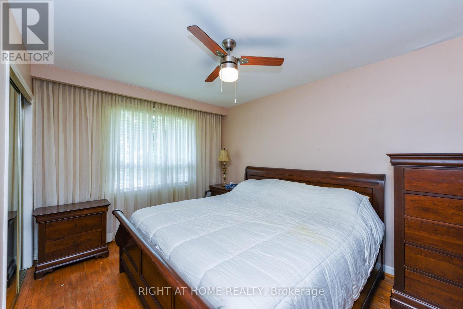 44 Birgitta Crescent, Toronto, Ontario  M9C 3W4 - Photo 16 - W12409145