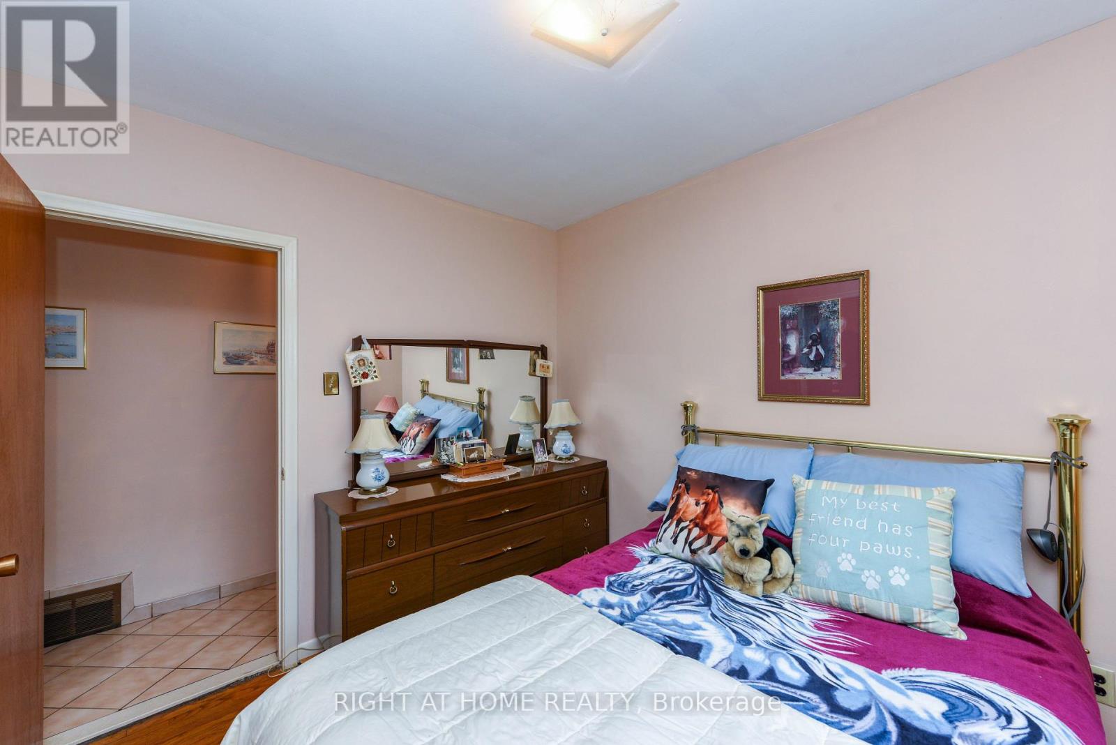 44 Birgitta Crescent, Toronto, Ontario  M9C 3W4 - Photo 17 - W12409145