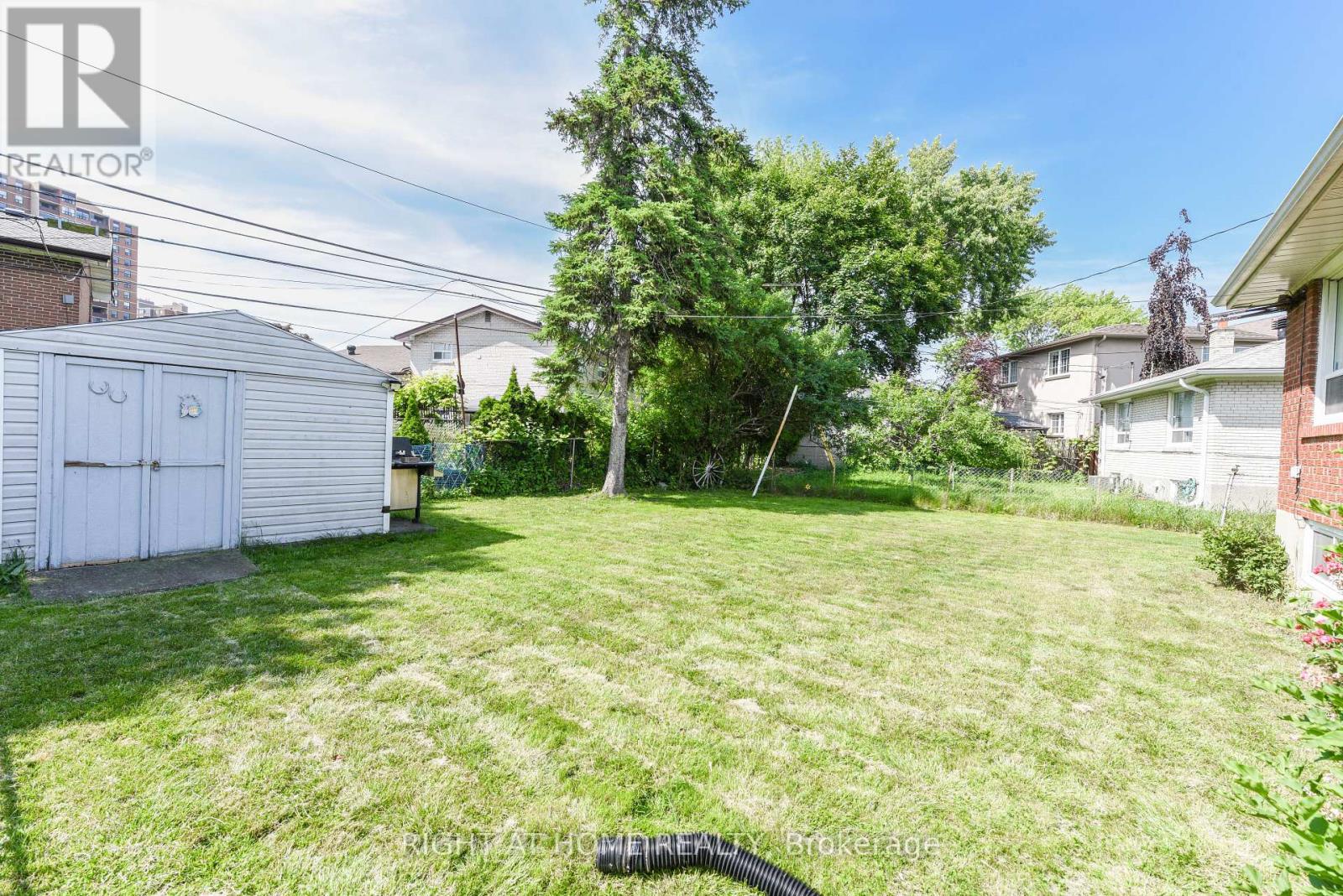 44 Birgitta Crescent, Toronto, Ontario  M9C 3W4 - Photo 6 - W12409145
