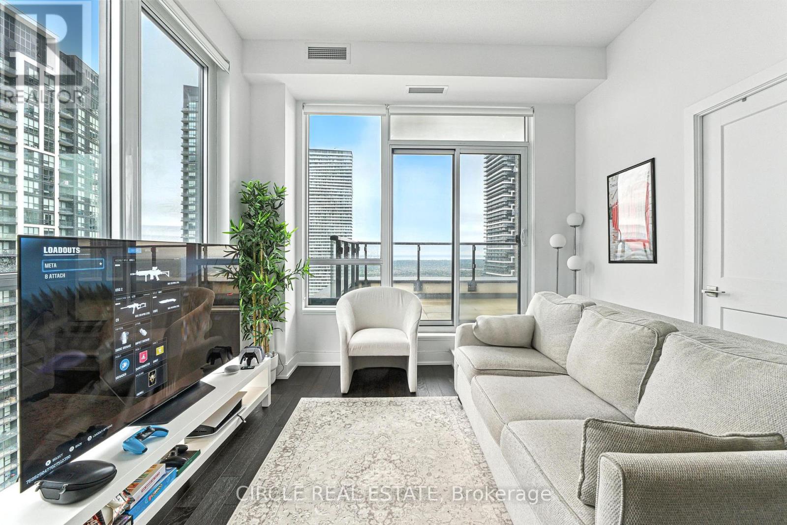 Lph 04 - 4055 Parkside Village Drive, Mississauga, Ontario  L5B 0K2 - Photo 11 - W12409163