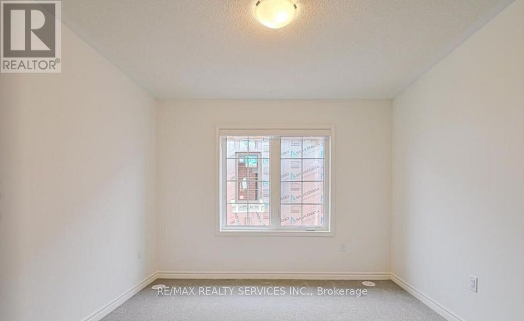 159 Keppel Circle, Brampton, Ontario  L7A 5K5 - Photo 8 - W12409165