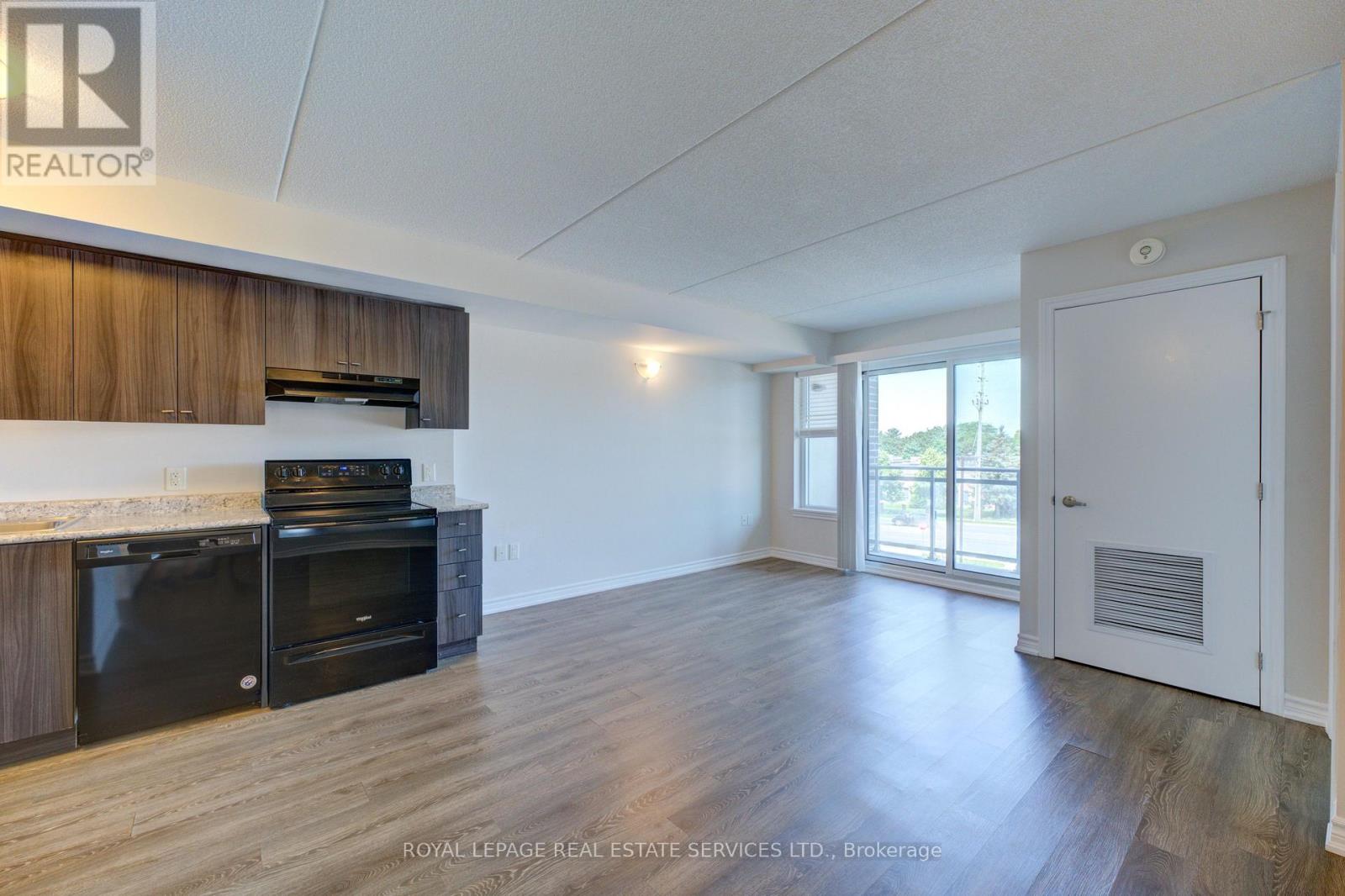 301 - 716 Main Street E, Milton, Ontario  L9T 9L9 - Photo 11 - W12409174