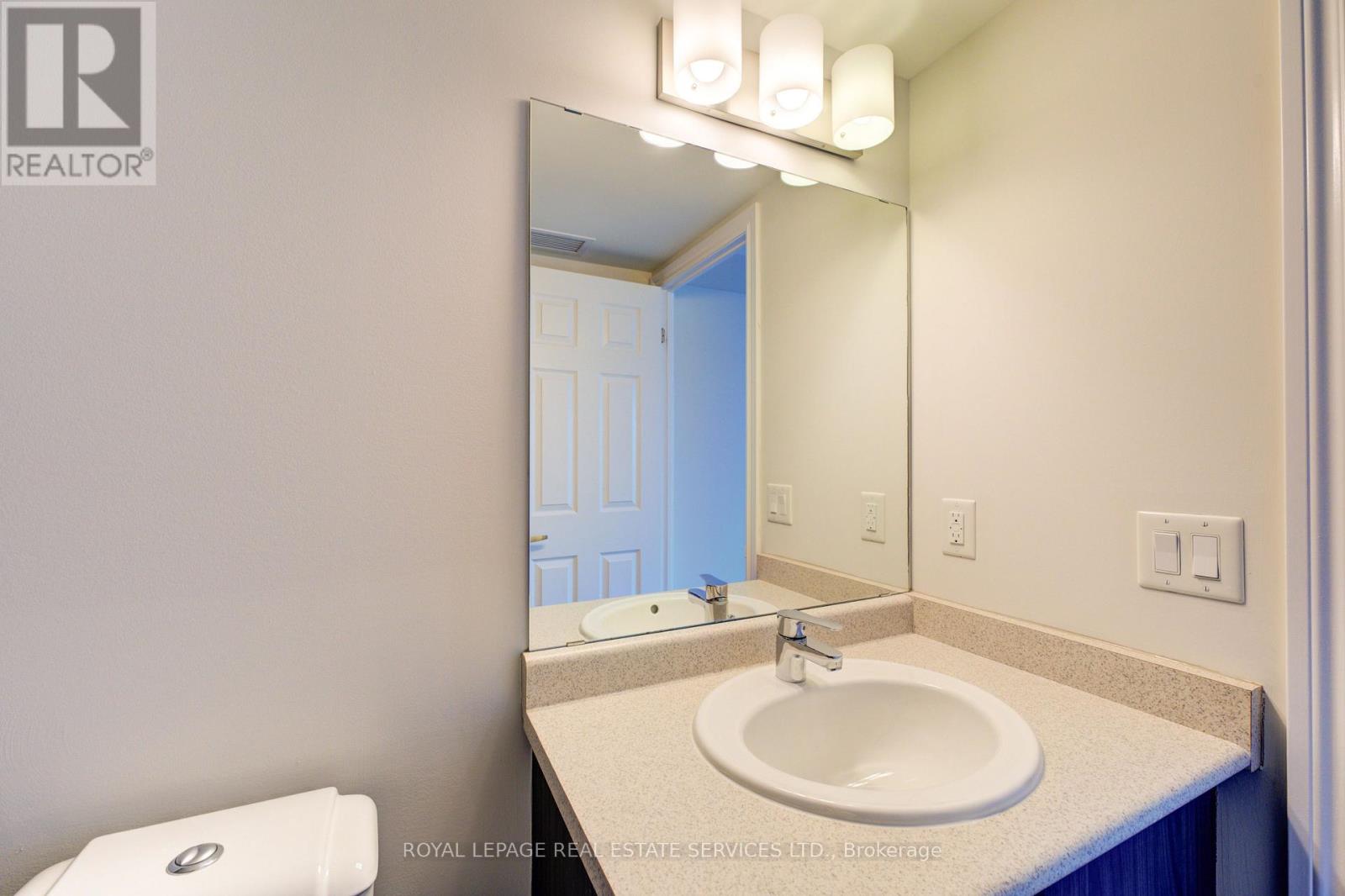 301 - 716 Main Street E, Milton, Ontario  L9T 9L9 - Photo 15 - W12409174