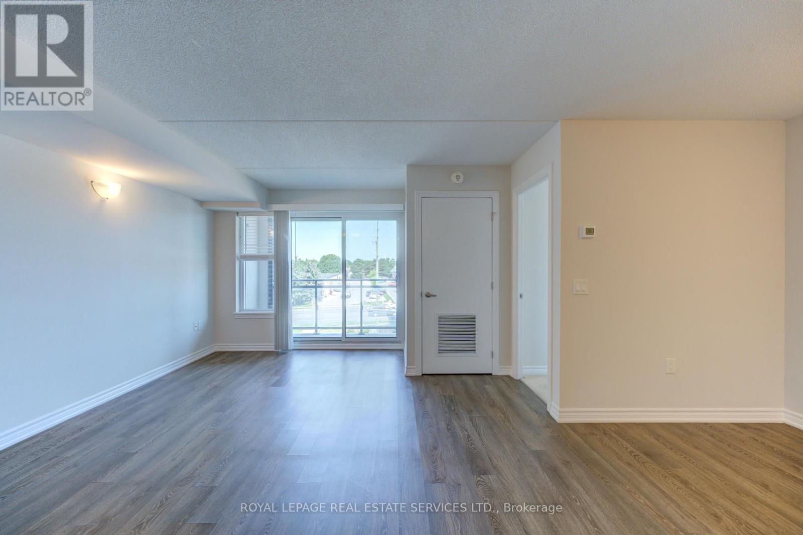 301 - 716 Main Street E, Milton, Ontario  L9T 9L9 - Photo 6 - W12409174