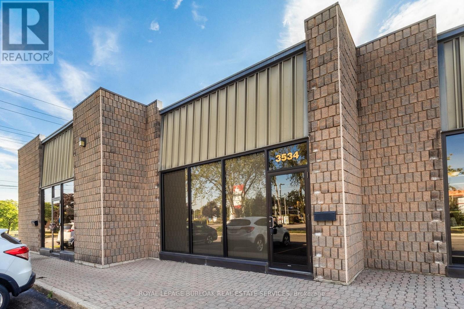 3534 Mainway, Burlington, Ontario  L7M 1A8 - Photo 8 - W12409186