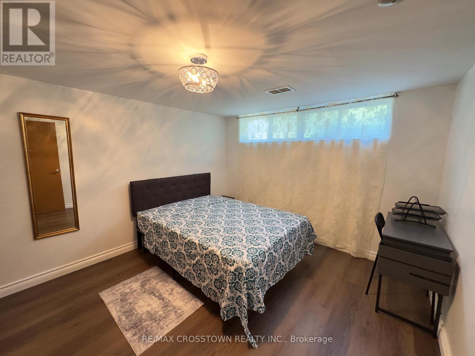 4 Fondy Court, Toronto, Ontario  M9W 4R5 - Photo 8 - W12409194