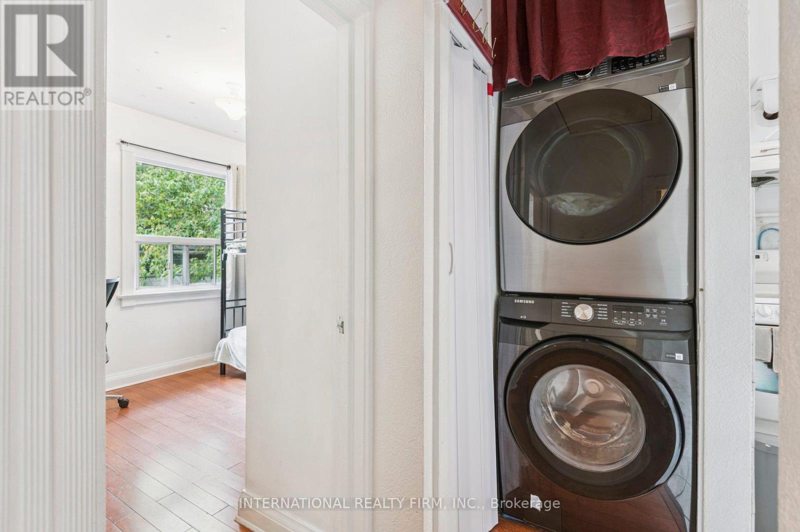 1982 Lawrence Avenue W, Toronto, Ontario  M9N 1H4 - Photo 12 - W12409205