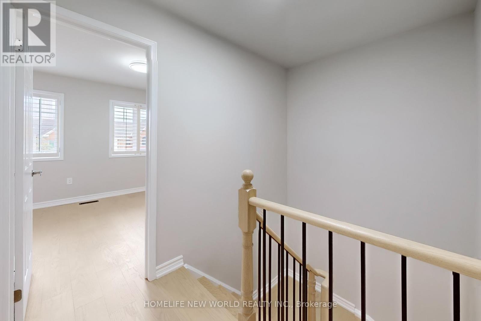 50 Bluewater Court, Toronto, Ontario  M8V 4A9 - Photo 20 - W12409218