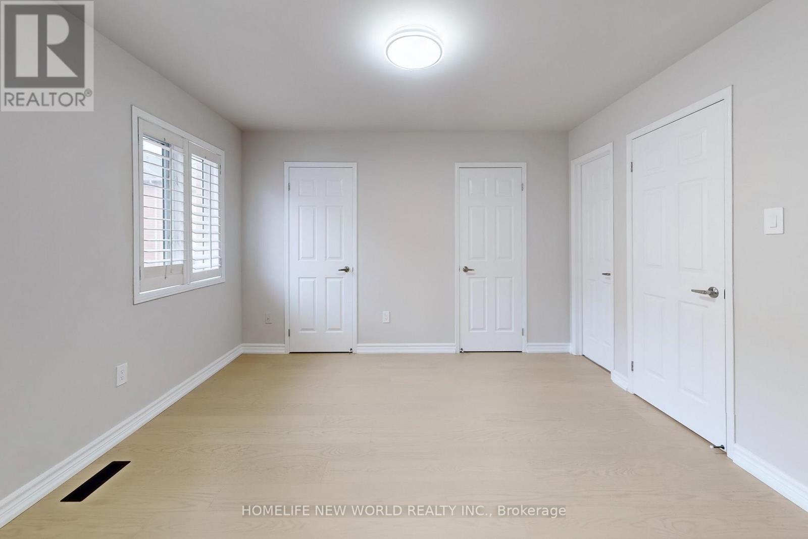 50 Bluewater Court, Toronto, Ontario  M8V 4A9 - Photo 27 - W12409218