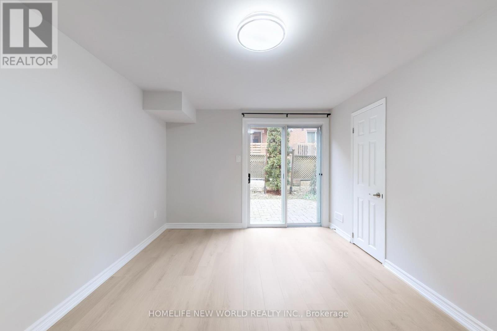 50 Bluewater Court, Toronto, Ontario  M8V 4A9 - Photo 30 - W12409218